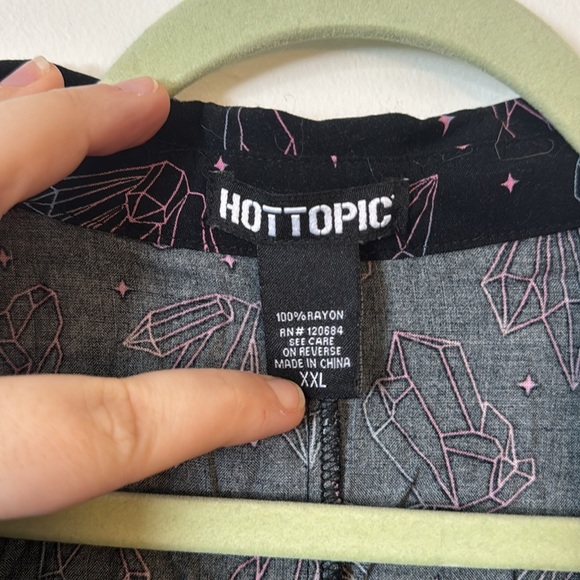 Hot Topic Black and Purple Crystal Women's Top - Picture 2 of 3